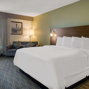 Radisson Hotel Grand Rapids Riverfront